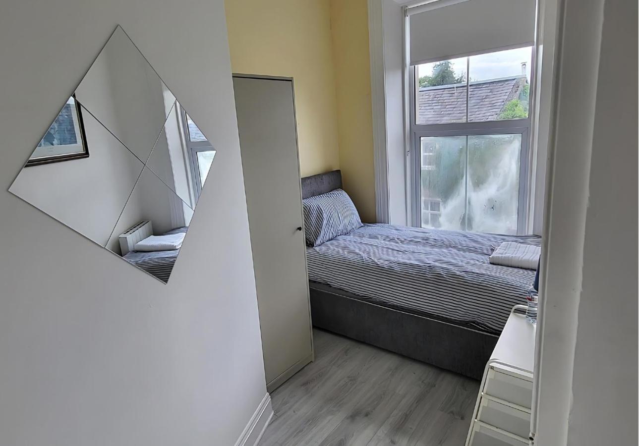 Naas Town - Budget Double Bedrooms Ngoại thất bức ảnh